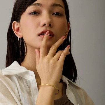 日本Melody系列金手鍊、手環 | 純淨啞光與高雅設計 | 無鎳材質手鐲（現貨供應）”