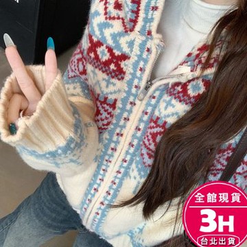 【梨卡】隔日到貨 女裝 外套 費爾島連帽外套 撞色針織外套 冬天外套 毛衣外套 保暖外套 寬鬆 ES364【現貨24H】