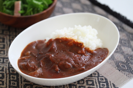 名水の町、磐梯の農産物を贅沢に使用！こだわり素材のレトルトカレー＆ハヤシライス