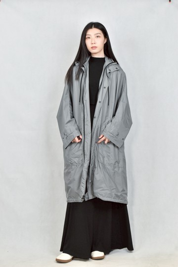 (M) balenciaga灰色長版防風外套