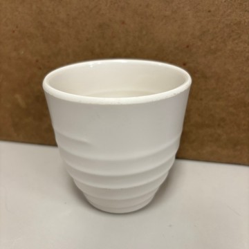 日製美耐皿米白茶杯【大正餐具批發】杯子 飲料杯 早餐杯 水杯 茶杯 冷飲杯 茶水杯 漱口杯 塑膠水杯 牛奶杯《出清專區》