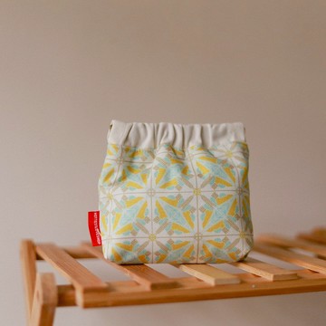 【口金包】磁磚獅子山