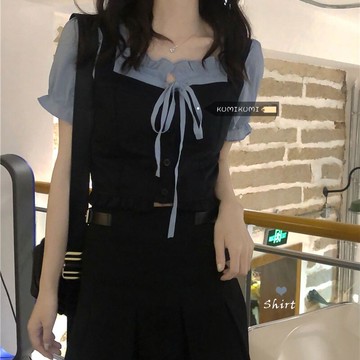 設計感小眾泡泡袖假兩件短款襯衫女裝夏季法式方領短袖別致上衣潮