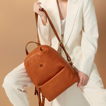 ZODENCE HAN義大利植鞣革後背包(大) 經典駝