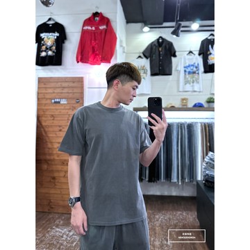 『老爺有喜』重磅水洗素面短T-深灰