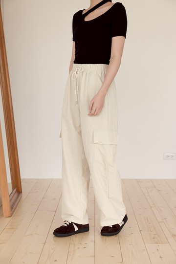 輕薄雙口袋抽繩工裝褲