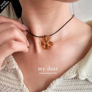 MD韓製/現貨/雲彩五瓣立體小花項鍊３色【A08250022】