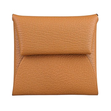 HERMES BASTIA內燙銀LOGO荔枝紋山羊皮釦式零錢包(焦糖棕)