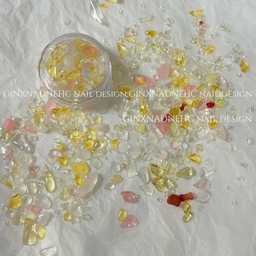 ✨台灣出貨✨新款joujou美甲飾品水晶碎石不規則草莓晶石紐約風暴指甲裝飾品