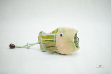 竹本包 鑰匙收納包 魚仔吊飾 手工縫製 森林綠格線 手染