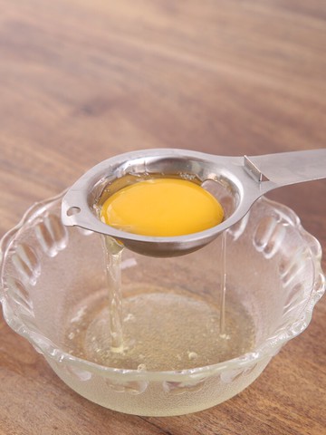 304不銹鋼家用蛋清分離器長柄取蛋黃蛋白過濾器弧形快速分隔蛋器1入