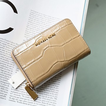 MICHAEL KORS JET SET 鱷魚壓紋珠光皮革卡片零錢包.淺褐色