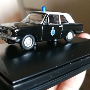 福特跑天下Cortina科爾蒂納警車模型Mk2合金比例1:76長6cm牛津廠