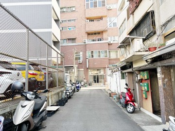 精武車站一樓公寓 ｜台中市北區南京東路二段