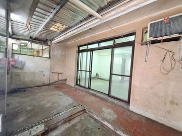 ⭐景安站步行5分鐘❤️傳家靜巷公寓一樓⭐住商泓碩｜新北市中和區景平路