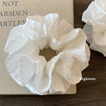 法式白色絲光緞面大腸發圈女高級感丸子頭慵懶風溫柔發繩頭繩新款