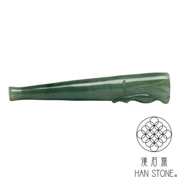 【漢石齋】天然翡翠A貨 龍抬頭翠玉煙斗 冰糯種飄花(13*16*86mm)