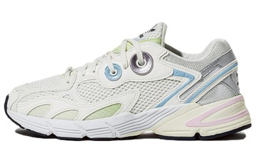 WMNS ASTIR OFF WHITE CLEAN SKY