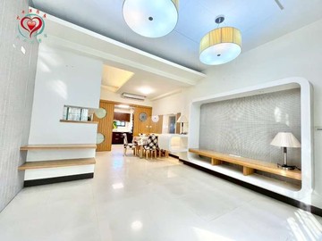 桃園富國路透天別墅｜桃園市桃園區富國路