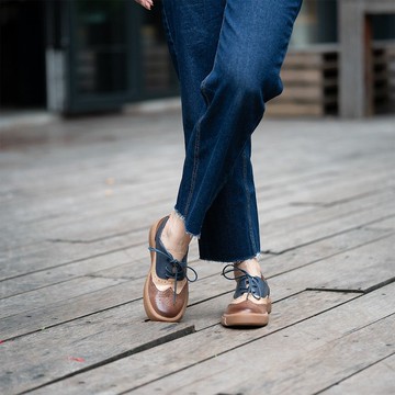 布洛克雕花女鞋圓頭系帶女鞋拼接