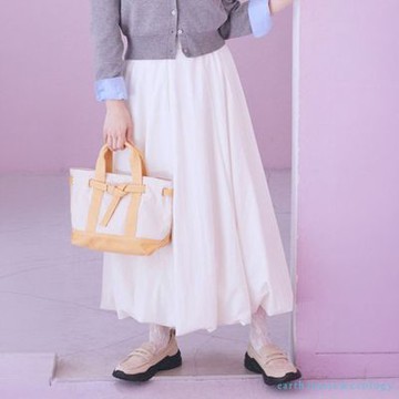 〈earth music〉後腰鬆緊素面打摺氣球裙