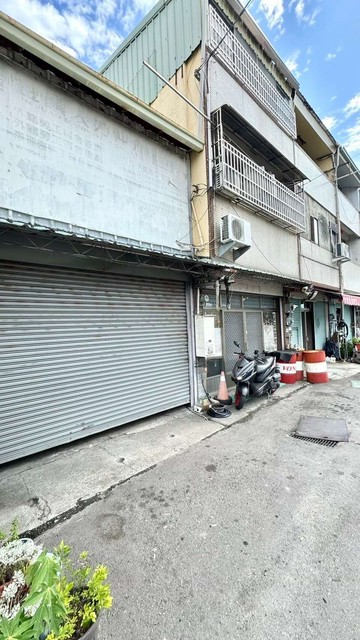 獨家霧峰四德路1-2F透天店面.有車庫｜台中市霧峰區四德路