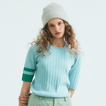 OUWEY歐薇 撞色坑條挖肩針織上衣(淺藍色；S-L)3233195016