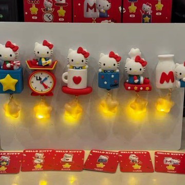✨桃園出貨✨hellokitty發光冰箱貼創意搖擺星星冰箱裝飾小禮物冰箱貼3d立體
