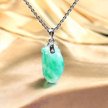 冰種飄陽綠翡翠福瓜項鍊18K金鑲嵌墜頭 | 天然緬甸翡翠A貨 | 送禮