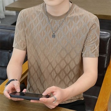 新款 冰絲 短袖t恤男 夏季 高端 提花 修身 半袖 休閒 百搭 潮流 上衣男  簡約 男士 短T （CB22）