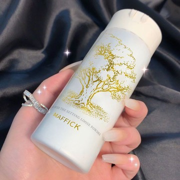 黃金滿地定妝粉🔥散粉 蜜粉 粉餅 隱形毛孔 壹鍵啞光 黑胡椒散粉 控油遮瑕 美白防水汗不脫妝 學生