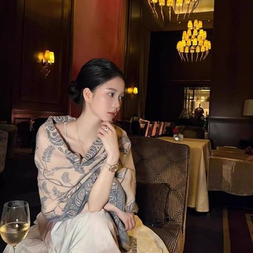 🔥臺灣出貨🔥劉亦菲同款披肩女2025新款民族風氛圍感空調房保暖外搭斗篷圍巾