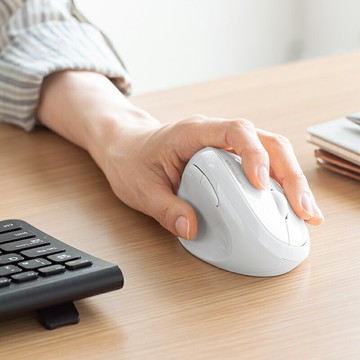 日本SANWA滑鼠人體工學垂直豎握男女電腦辦公滑鼠左右手