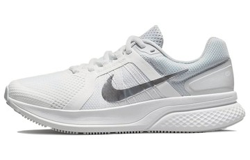 WMNS RUN SWIFT 2 WHITE METALLIC SILVER