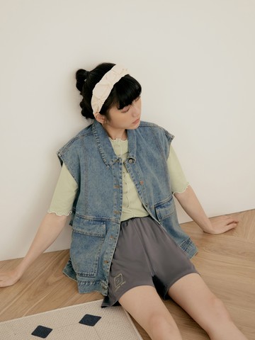 咖啡廳家族．純棉大口袋寬版牛仔背心