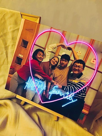 會發光的無框畫| 底圖及發光燈線客製化|父親節禮物 生日禮物