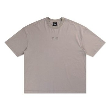 NEW ERA 男女 寬版短袖上衣 URBAN CORE NEW ERA 石灰 NE14891455