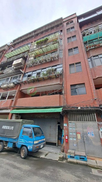 德昌好景美寓四房車位｜台北市萬華區德昌街