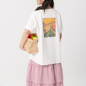 QUEENSHOP_S 女裝 短袖 SUMMER刺繡後水果印圖寬版上衣 現+預 【01190415】