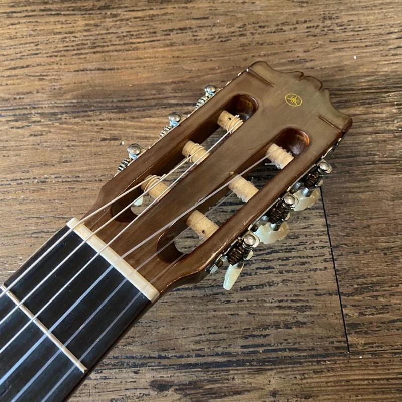 YAMAHA ヤマハ クラシックギター C-200A YAMAHA ヤマハ クラシックギター C-200A 楽器・機材