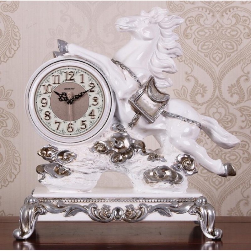 20220704-44 テーブルクロック ．置き時計 クロックアラーム 上品時計  