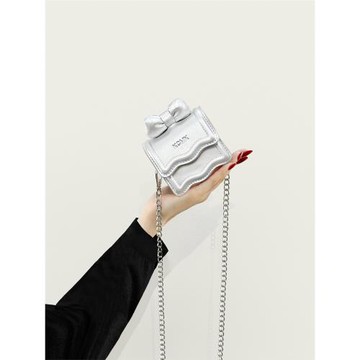 小眾設計小包包女2025新款時尚高級感洋氣斜挎包蝴蝶結迷你鏈條包