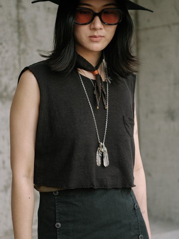 黑/棕/白/煙綠/焦糖 百搭5色 復古圓領漢麻棉T恤 無袖口袋短上衣