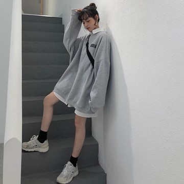 秋裝韓國女裝百搭寬松后背字母印花衛衣慵懶休閑長袖學生外套上衣1入