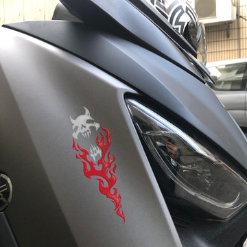 炙焰咆嘯 骷髏 火焰 酷炫 汽車機車車貼 反光貼紙 防水耐曬