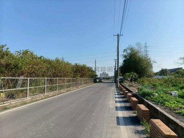 花壇近僑愛國小投資保值方正小農地..｜彰化縣花壇鄉溪南段