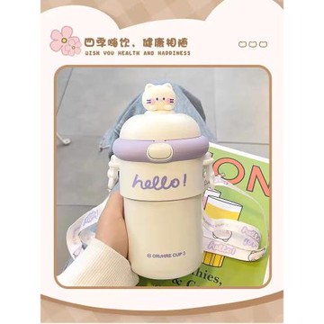 可愛吸管保溫杯女生高顏值水杯便攜2026新款學生超萌斜跨兒童杯子