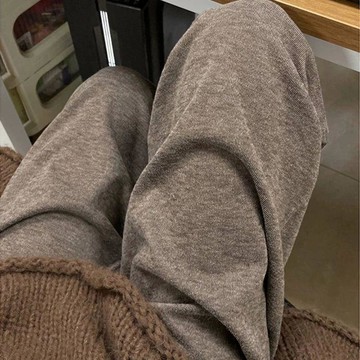 8492 人二度入手🔁美式復古咖色糯米褲子寬鬆bf慵懶風休閒褲男女垂感直筒褲GP92
