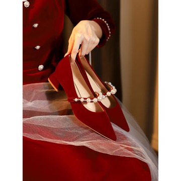 秀禾敬酒服紅色高跟鞋女新娘孕婦婚鞋2024新款絨面低跟單鞋伴娘鞋