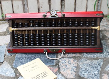 中國風格算盤十五檔櫸木算盤配仿古皮盒送英文說明書外事商務禮品